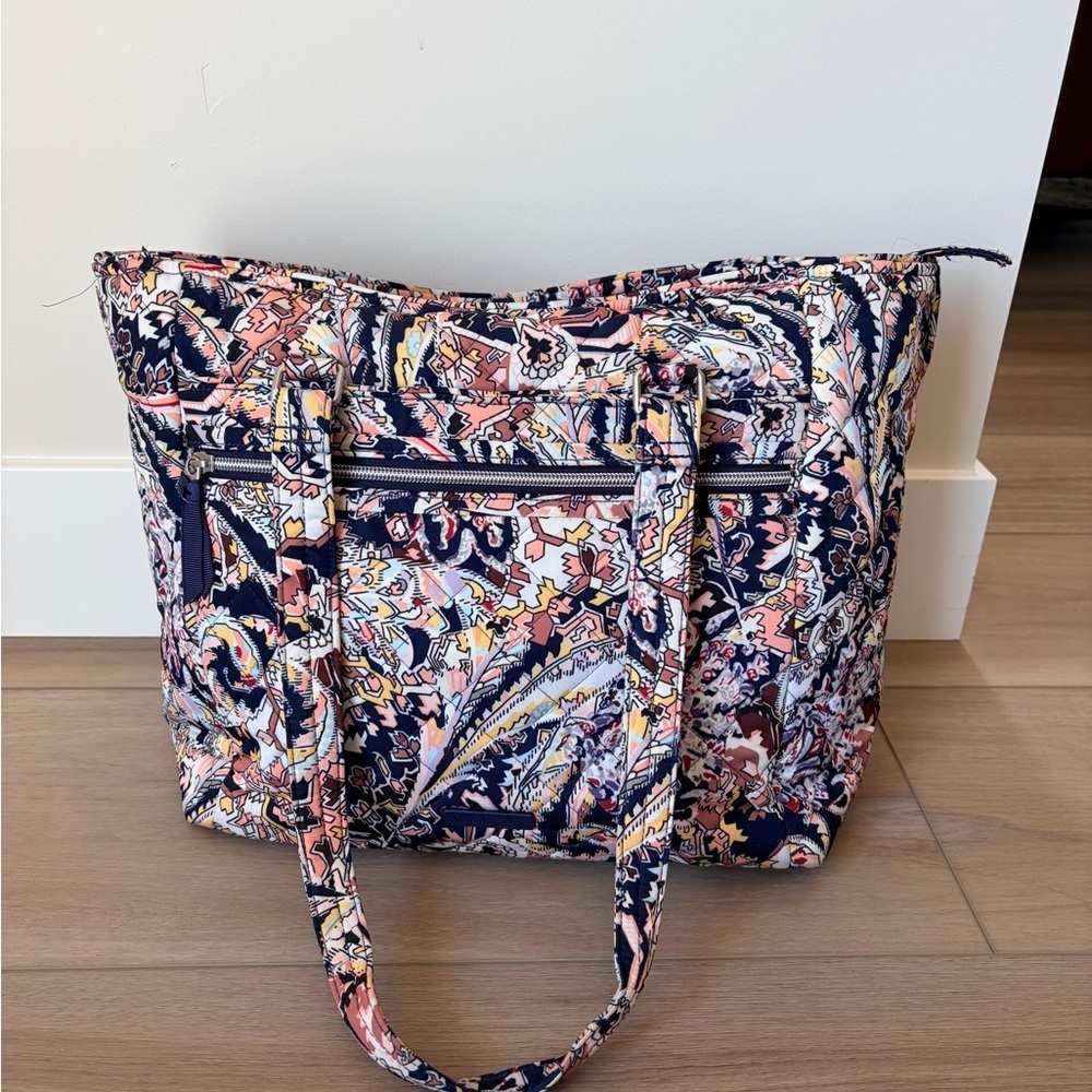 Vera Bradley Large Tote Tangier Paisley Vera Tote 27232-12164 NEW